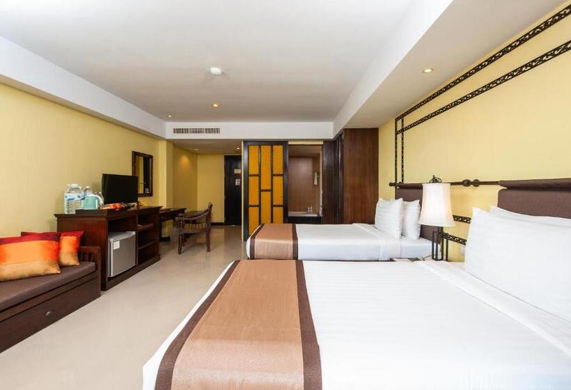 اتاق لوکس با چشم‌انداز استخر, Diamond Cottage Resort & Spa