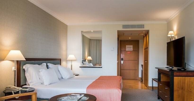 Номер Стандарт Боковой Вид на Море, Pestana Grand Ocean Resort