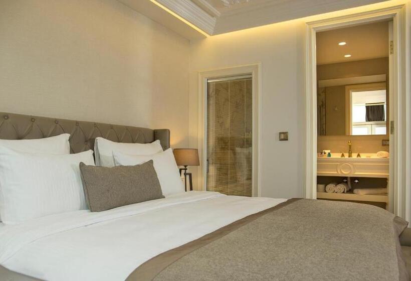 オーシャンビュースイート, Mina Hotel   Special Category
