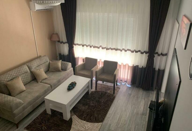 اتاق استاندارد سه نفره, Apartments Divoli