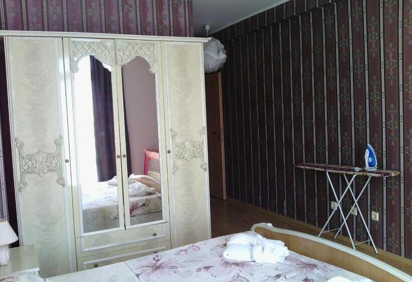 Апартаменты 2 Спальни с Балконом, Complex Oazis