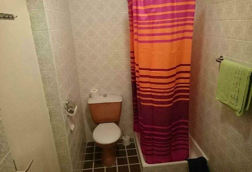 اتاق استاندارد با بالکن و چشم‌انداز دریا, Guest House Vila Luka