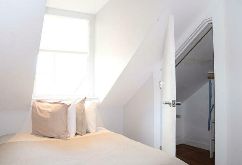 Студия Стандарт, Comfy Beacon Hill Studio Great For Work Travel #13