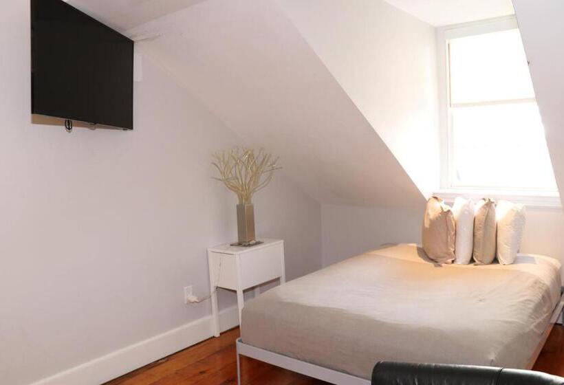 Студия Стандарт, Comfy Beacon Hill Studio Great For Work Travel #13