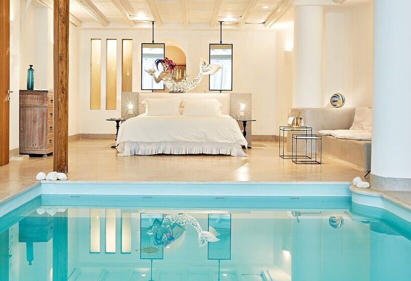 Люкс с Бассейном, Mykonos Blu, A Grecotel Resort To Live