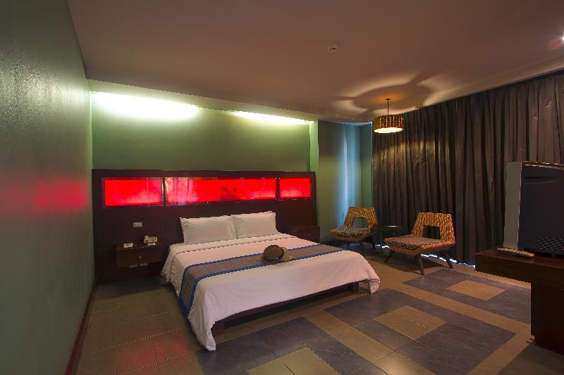 Quarto Deluxe, Long Beach Garden Hotel & Pavilions