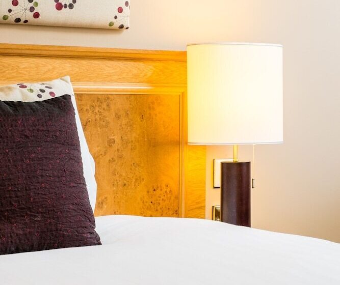 Номер Superior, Abbey Hotel Golf & Spa
