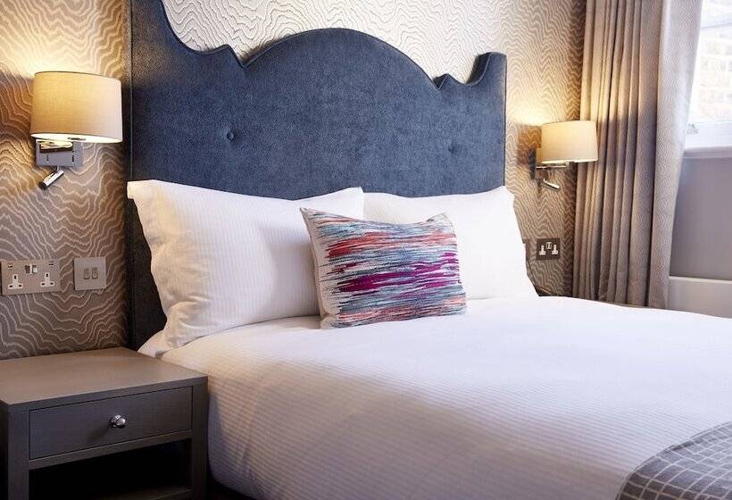 Номер Deluxe, 54 Queen S Gate