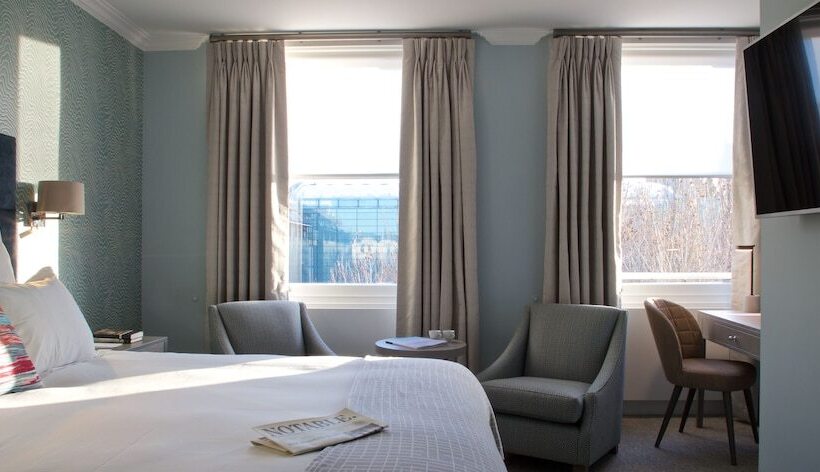 Номер Deluxe, 54 Queen S Gate