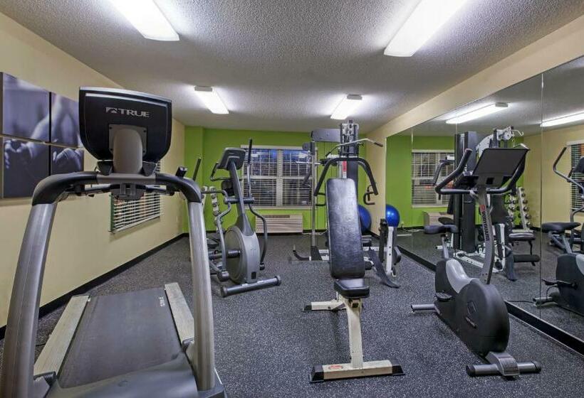 اتاق استاندارد با تخت بزرگ, Country Inn & Suites By Radisson, Mason City, Ia