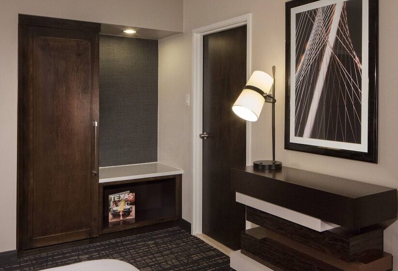 Suíte, Dallas Marriott Suites Medical/market Center