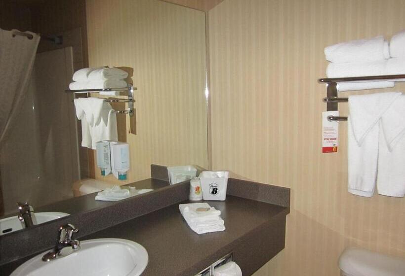 Стандартный Номер Кровать Кинг, Super 8 By Wyndham Fort St. John Bc