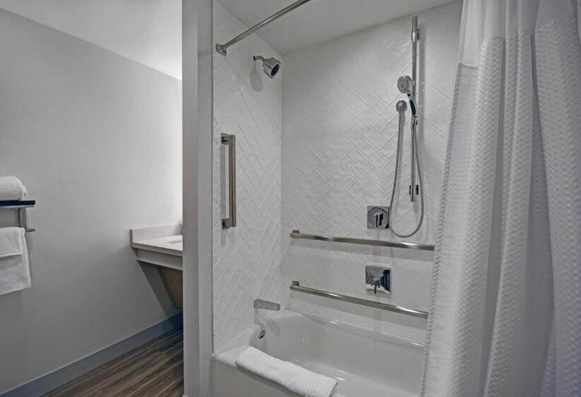 Студия Стандарт, Towneplace Suites By Marriott Fall River Westport