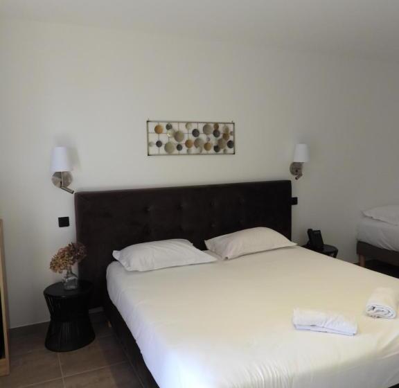 اتاق استاندارد سه نفره, Hôtel Casa Mea