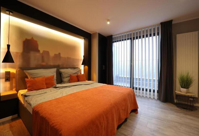 Студия Премиум, Juststay Solingen Hotel & Apartments