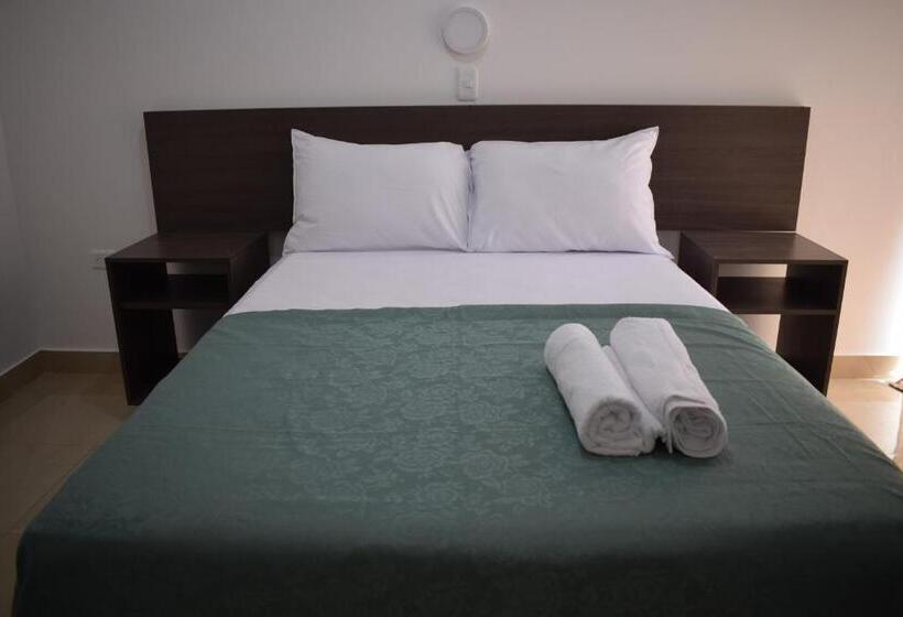 Номер Стандарт Вид на Сад, Mare S&m Casa Hostal