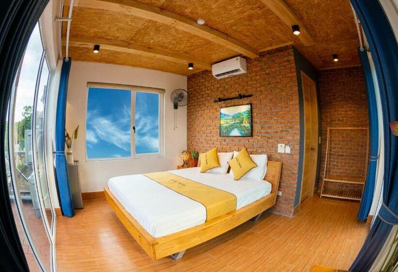 اتاق استاندارد با چشم‌انداز کوهستان, An Thái Homestay And Bar