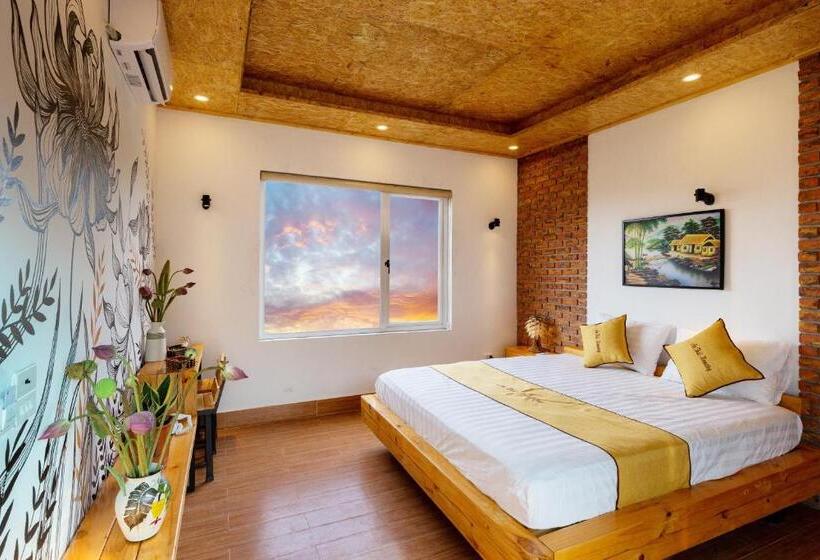 اتاق استاندارد با چشم‌انداز کوهستان, An Thái Homestay And Bar