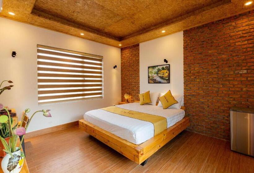 اتاق لوکس با بالکن, An Thái Homestay And Bar
