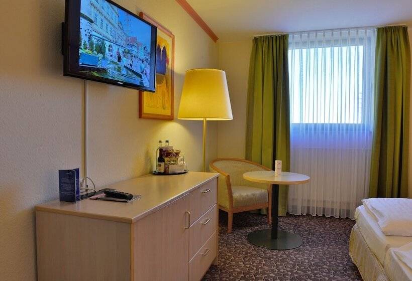 Номер Стандарт, Plaza Inn Leonberg