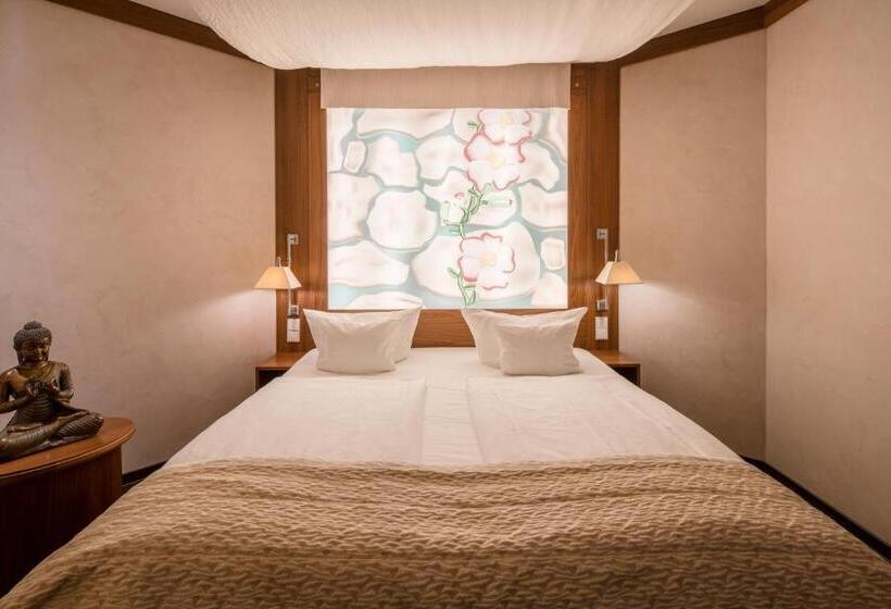 Люкс, Best Western Premier Castanea Resort