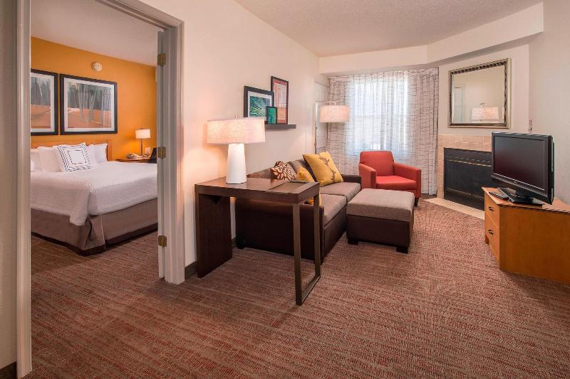 스위트, Residence Inn Frederick