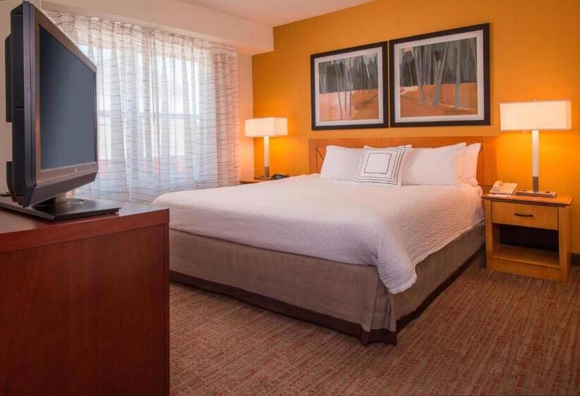 스탠다드 스튜디오 킹침대, Residence Inn Frederick