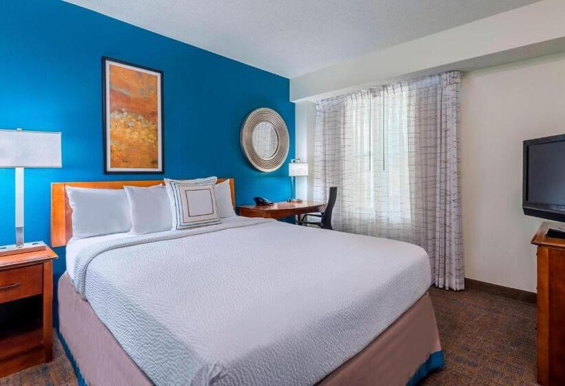 Люкс 2 Спальни, Residence Inn Tampa Westshore Airport