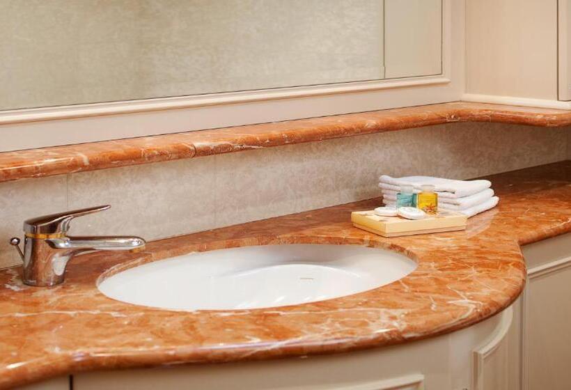 Suíte Executivo, The Peninsula Riverside Serviced Apartments