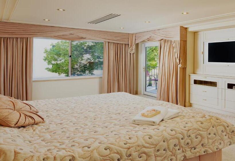 이그제큐티브 스위트, The Peninsula Riverside Serviced Apartments