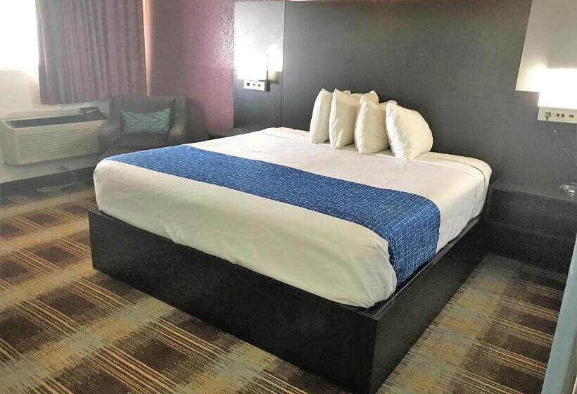 Стандартный Номер Кровать Кинг, Travelodge By Wyndham New Braunfels