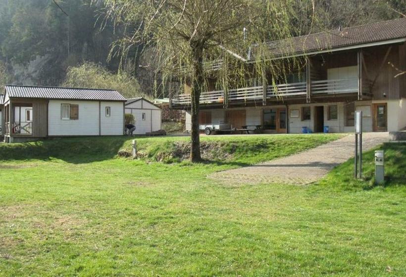 Семейный Номер, Tariche Centre De Vacances