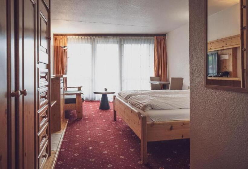 اتاق استاندارد با چشم‌انداز, Club Hotel Rooms Only   By Mountain Hotels