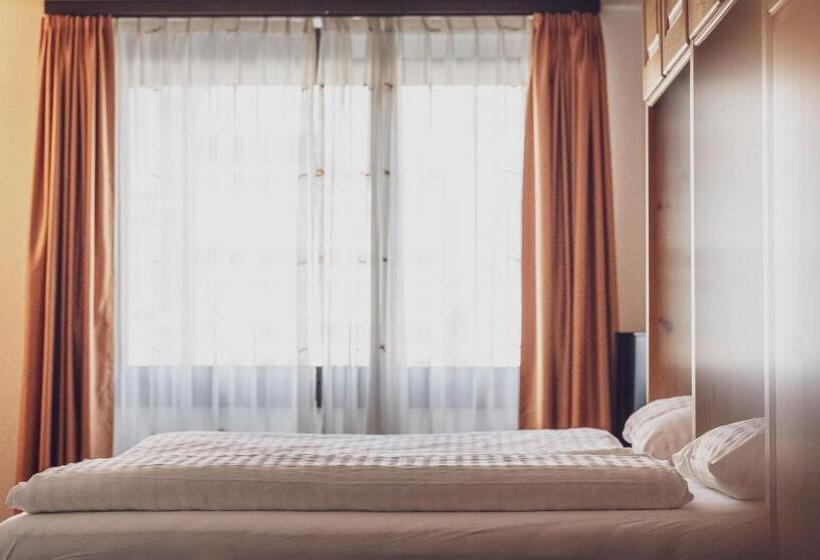 اتاق استاندارد, Club Hotel Rooms Only   By Mountain Hotels