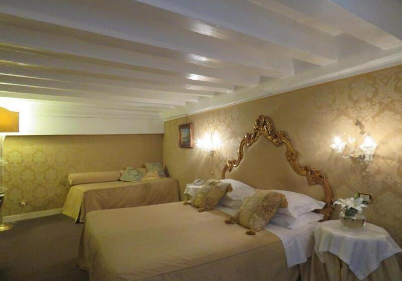 اتاق استاندارد سه نفره, Antico Doge   A Member Of Elizabeth Hotel Group