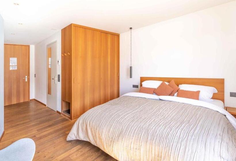 Номер Стандарт, B & B Longhin