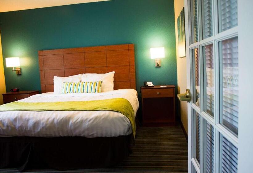 Номер Стандарт Адаптированный для Инвалидов, Best Western Plus Menomonie Inn & Suites