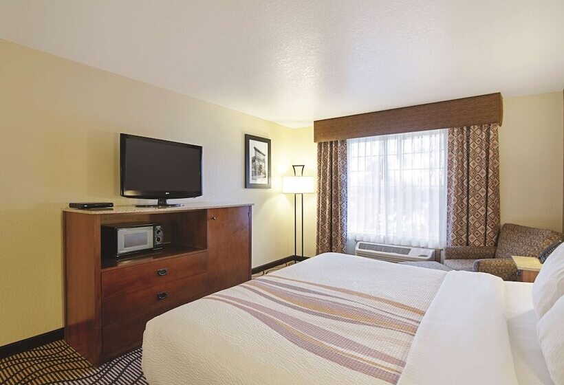 Номер Стандарт Двуспальная Кровать, Best Western Plus Riverfront Hotel And Suites