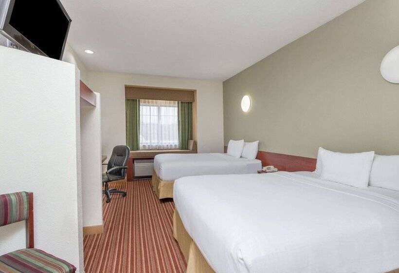 Номер Стандарт 2 Двуспальные Кровати, Days Inn By Wyndham Near Kansas Speedway