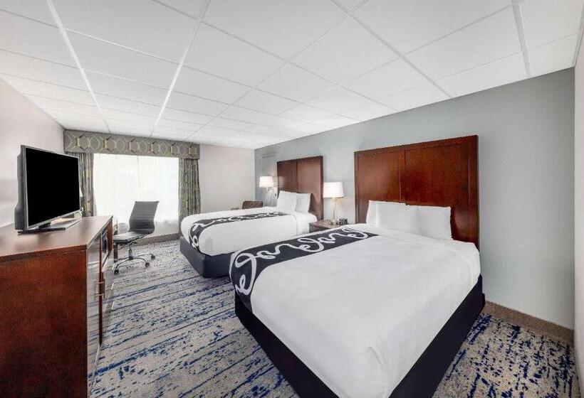 Номер Стандарт, La Quinta Inn By Wyndham Lynnwood