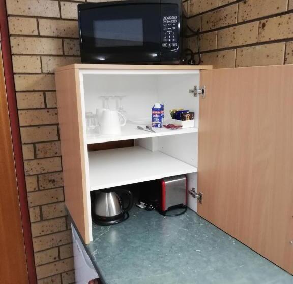 디럭스 패밀리 룸, Macintyre Motor Inn