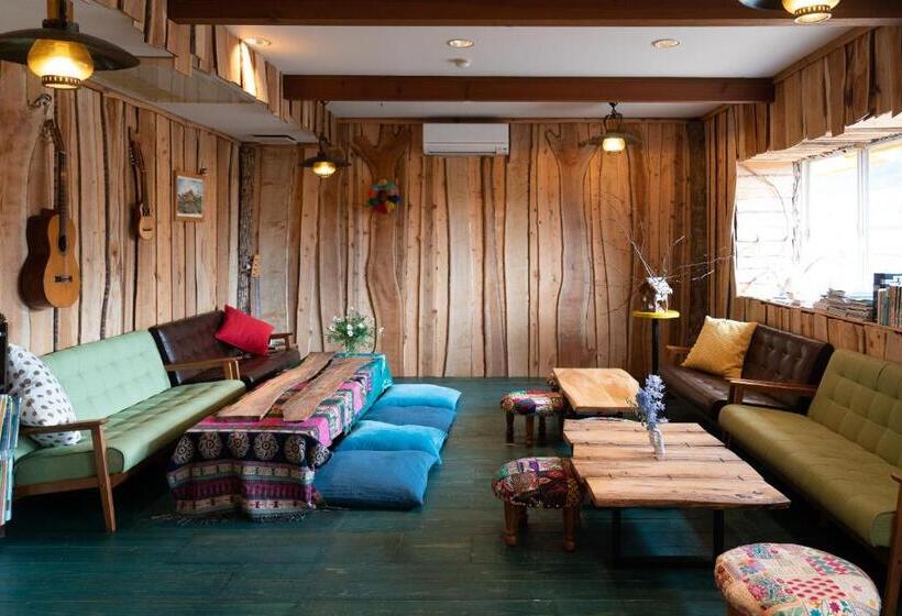 Номер Стандарт, Lodge Mondo