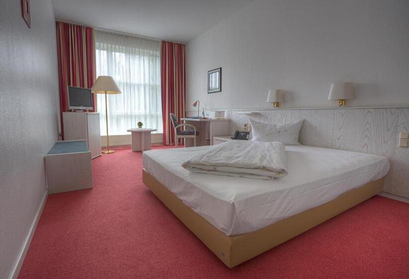 Номер Стандарт, Euro Park Hotel Hennef