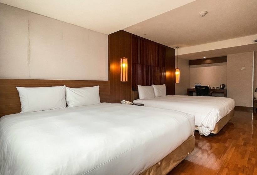 اتاق لوکس چهار تخته, Guide Hotel Taipei Bade