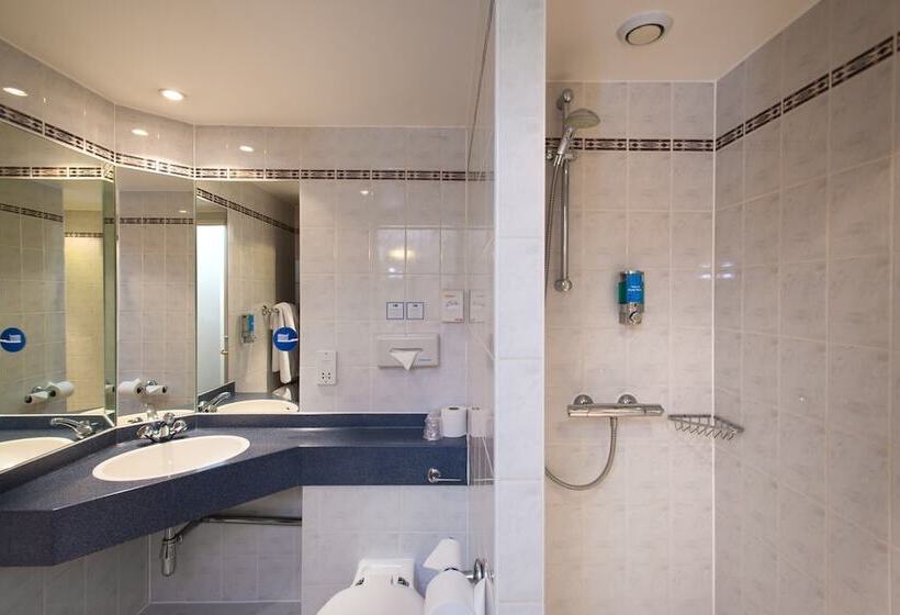 Номер Стандарт, Holiday Inn Express Leeds City Centre, An Ihg