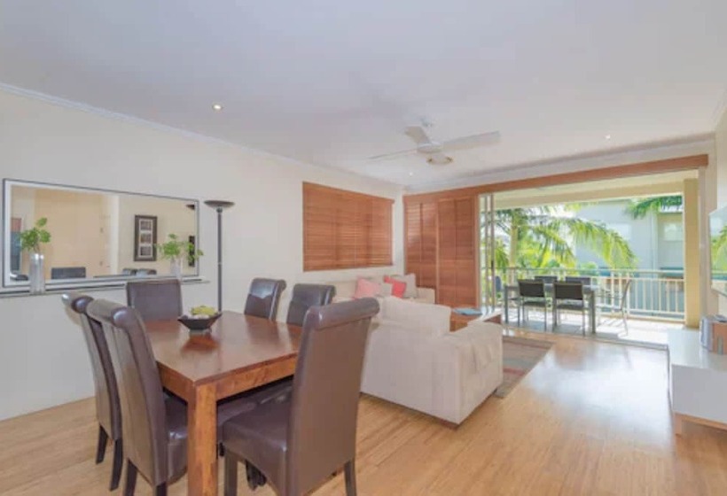 Апартаменты 2 спальни Вид на Бассейн, Colonial Resort Noosa