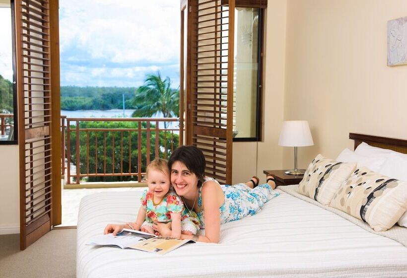 Апартаменты 3 Спальни, Colonial Resort Noosa
