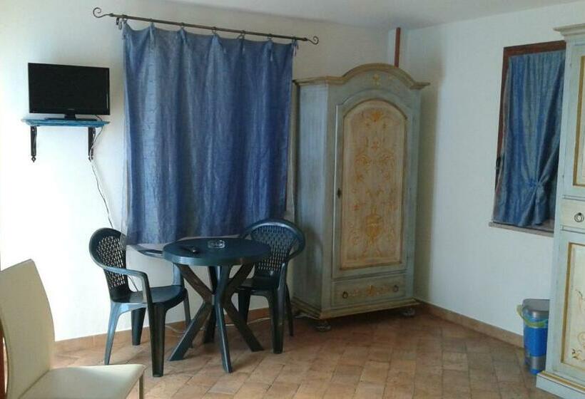 اتاق استاندارد, B&b Su Acu