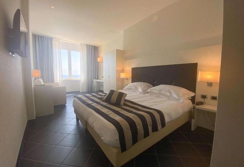 Triple Room Sea View, Best Western Hotel Acqua Novella