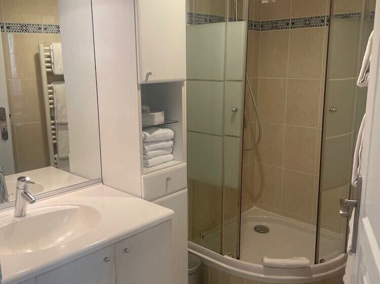 آپارتمان خانوادگی, Best Western Lyon Saint Antoine